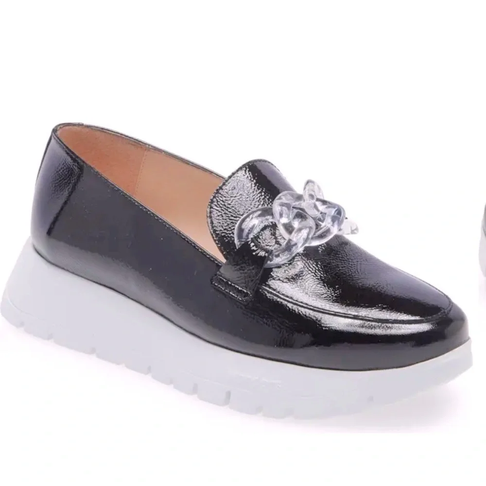NWT A-2405 Platform Loafers in Black Patent Leather Size Euro 35